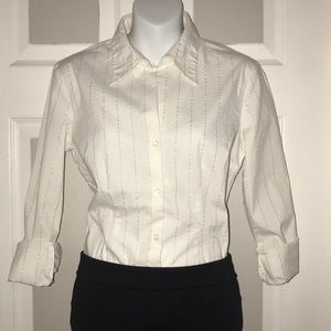 New York & Company City Stretch Button Down